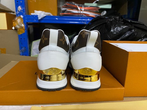 LV Shoes AAA(Women)-085