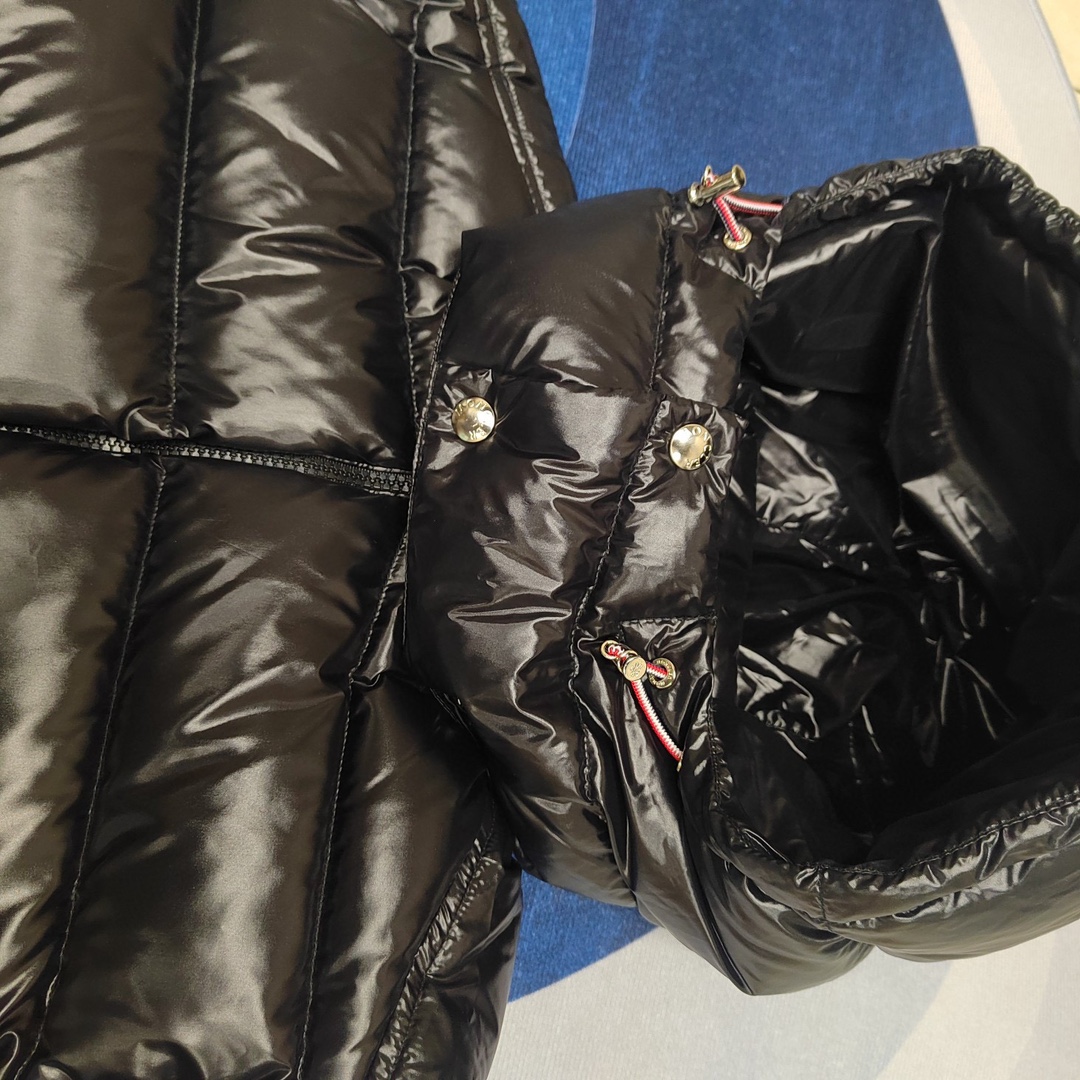 Moncler Coat-157