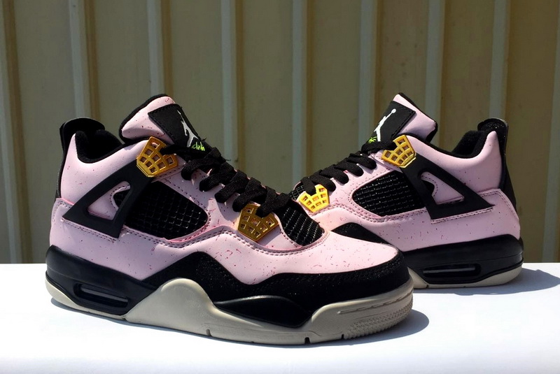Air Jordan 4 Retro-104