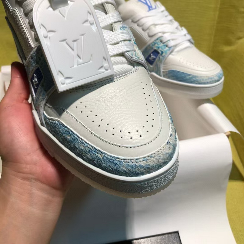 LV Shoes(AAA)-977