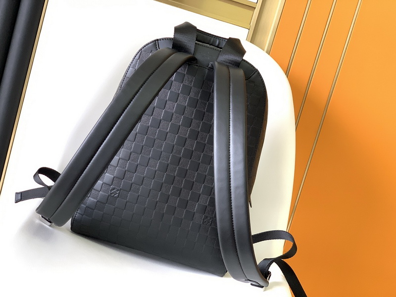 LV Backpack(AAA)-097