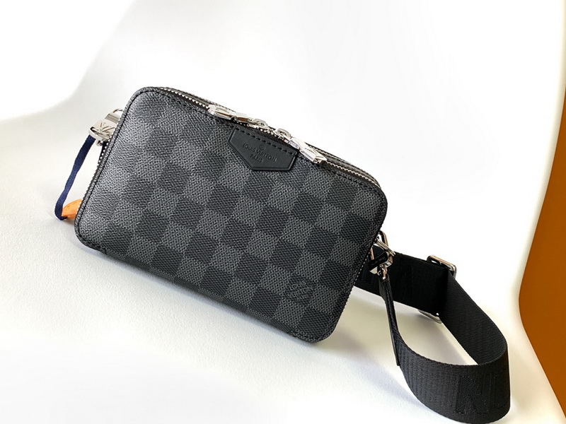 LV Handbags AAAA(Men)-175