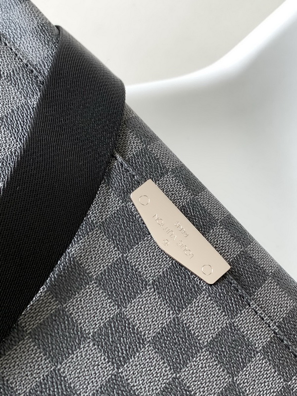 LV Handbags AAA(Men)-211