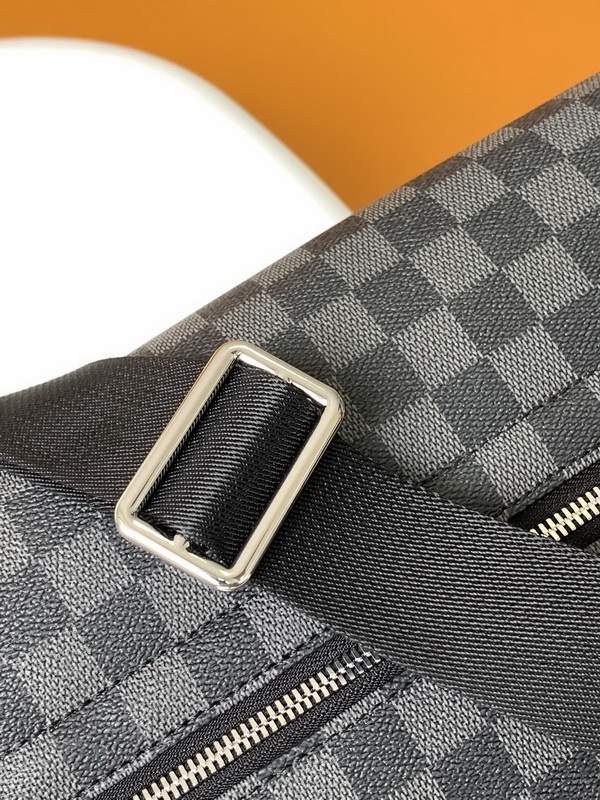 LV Handbags AAA(Men)-286