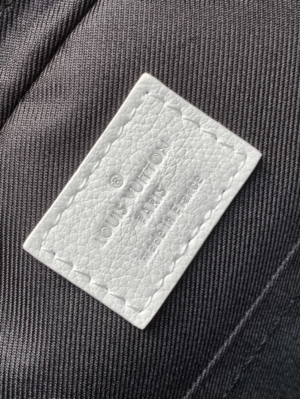 LV Bag-NFC(AAA)-015