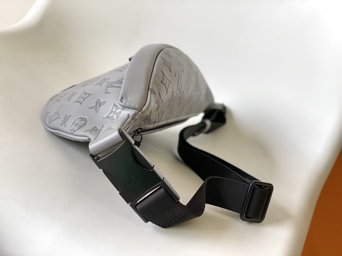 LV Bag-NFC(AAA)-098