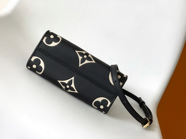 LV Bag-NFC(AAA)-115