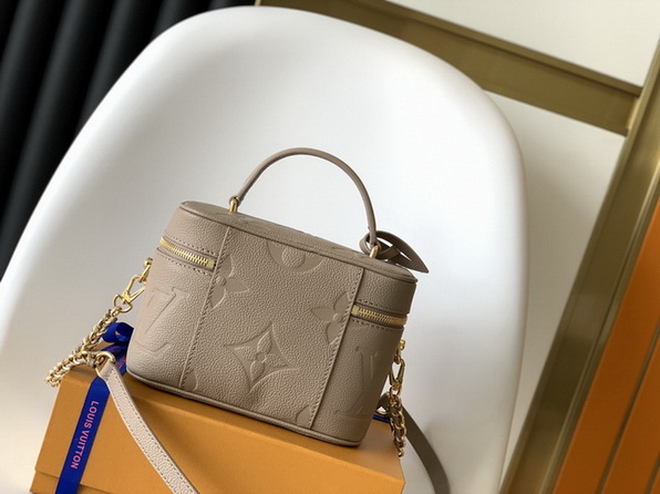 LV Bag-NFC(AAA)-235