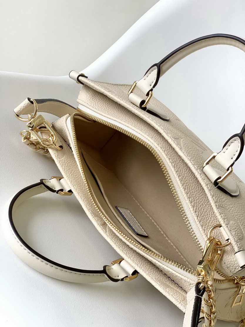 LV Bag-NFC(AAA)-303