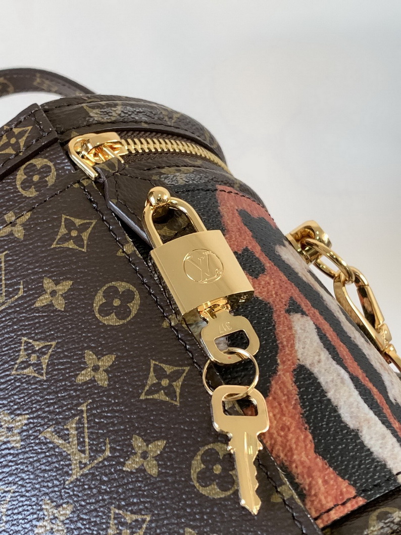 LV Bag-NFC(AAA)-333