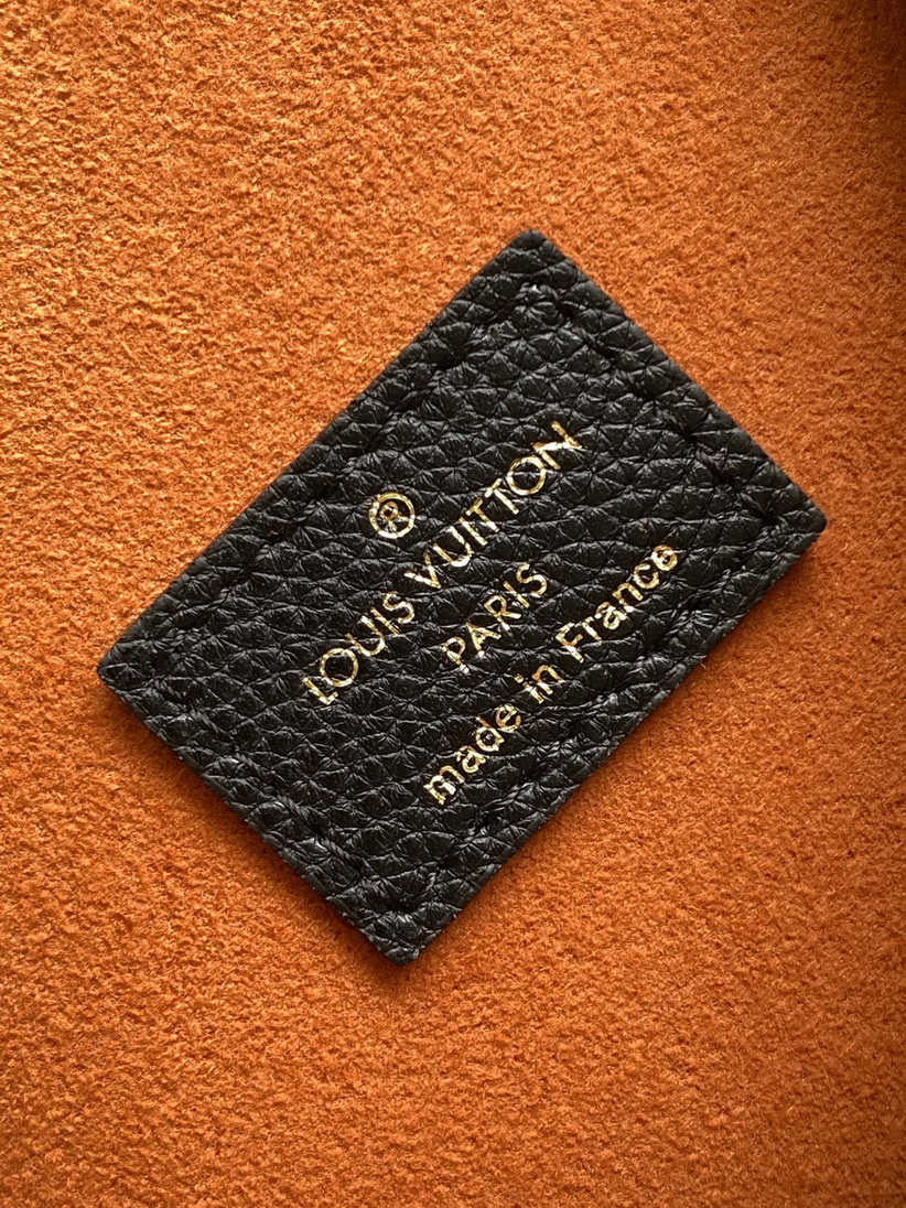LV Bag-NFC(AAA)-526