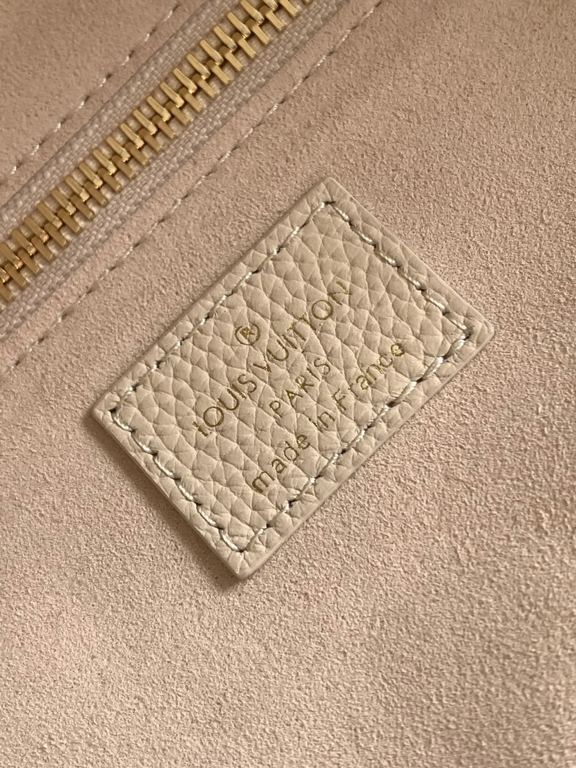 LV Bag-NFC(AAA)-532
