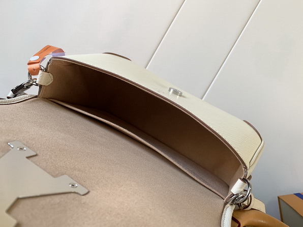 LV Bag-NFC(AAA)-546