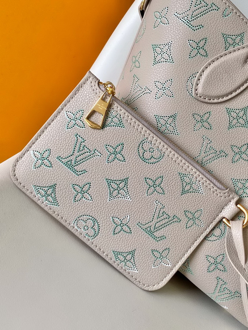 LV Bag-NFC(AAA)-561