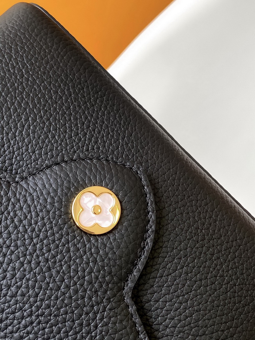 LV Bag-NFC(AAA)-701