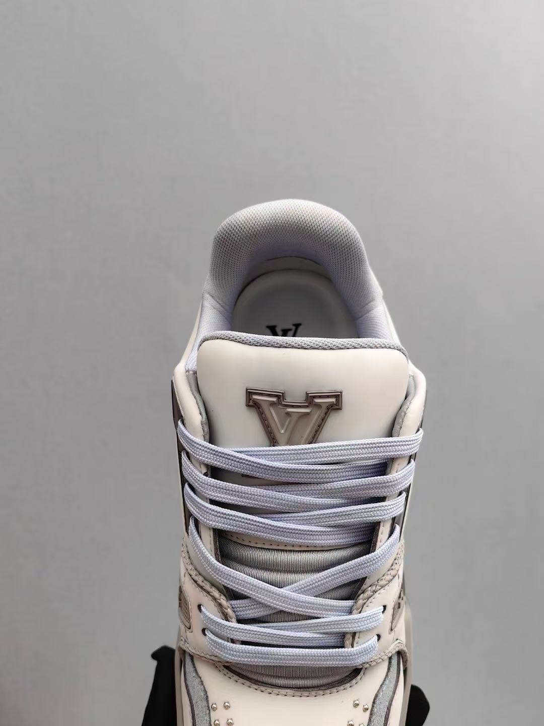 LV Shoes(AAA)-1081