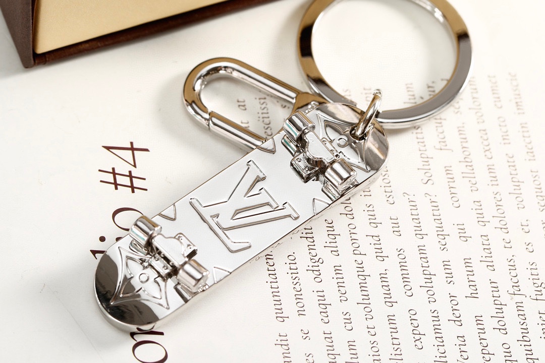 LV Key Ring-337