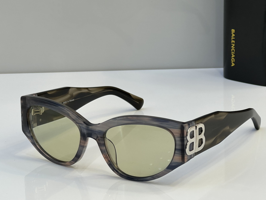 Balenciaga Sunglasses(AAAA)-702
