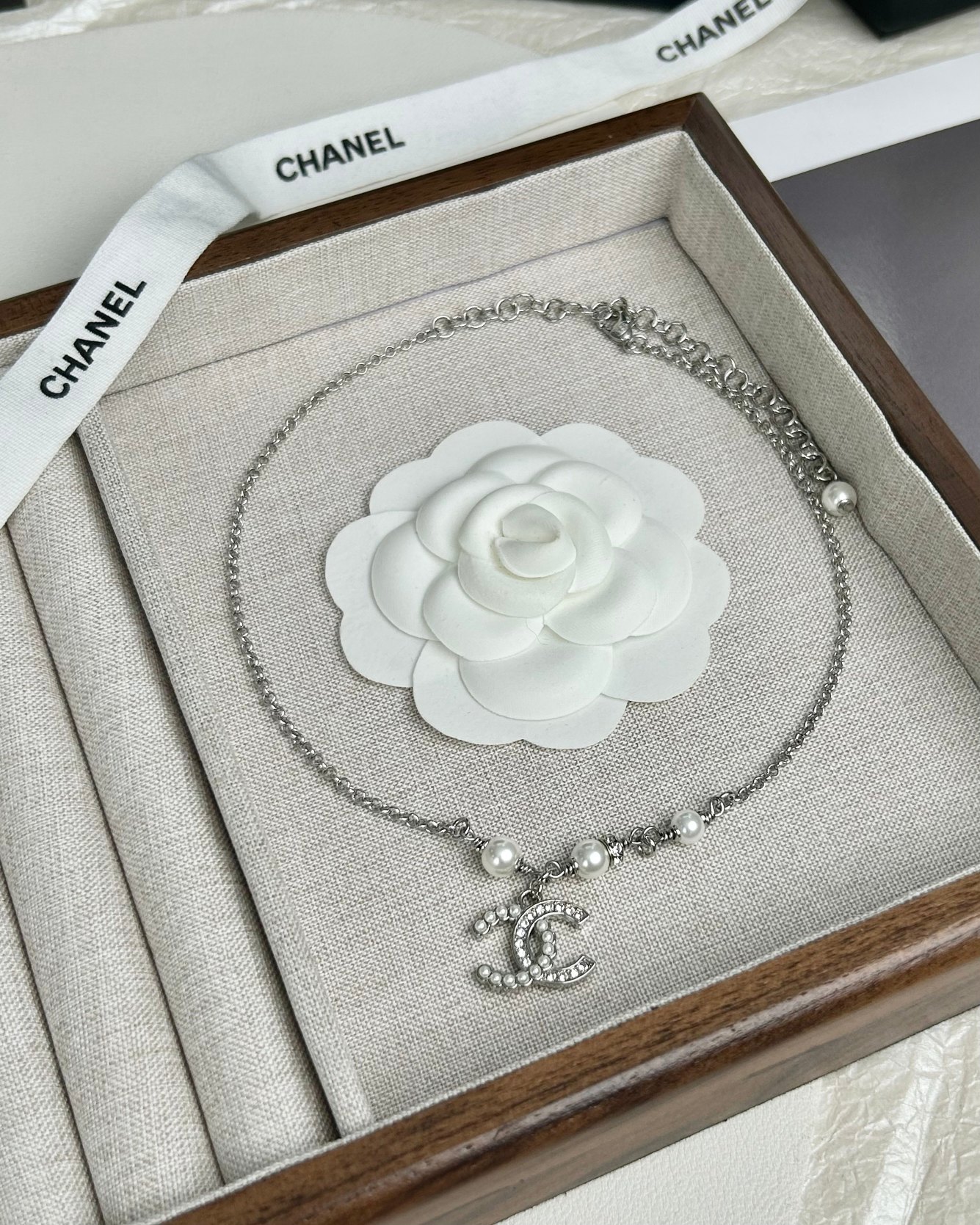 Chanel Necklace-015