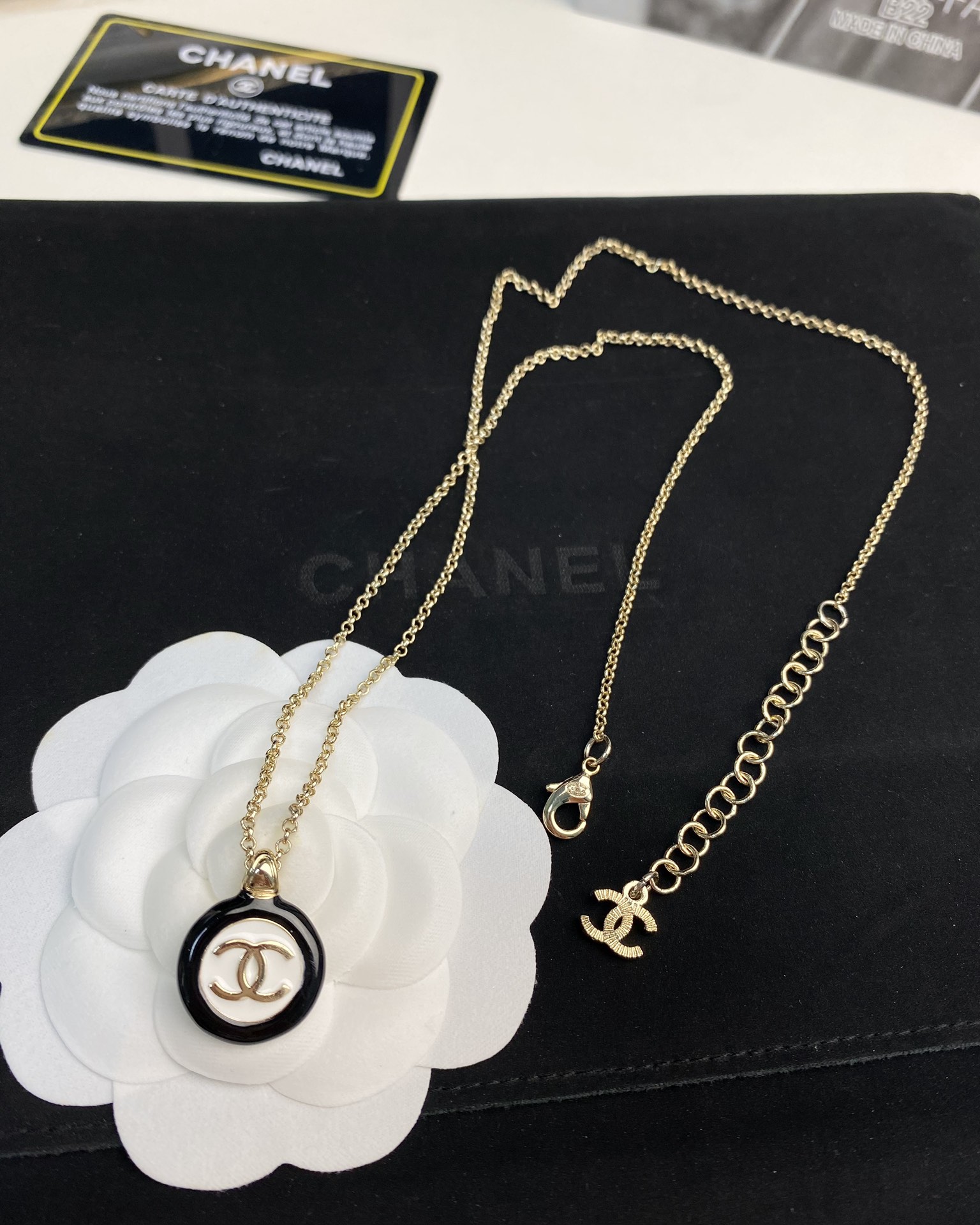 Chanel Necklace-008