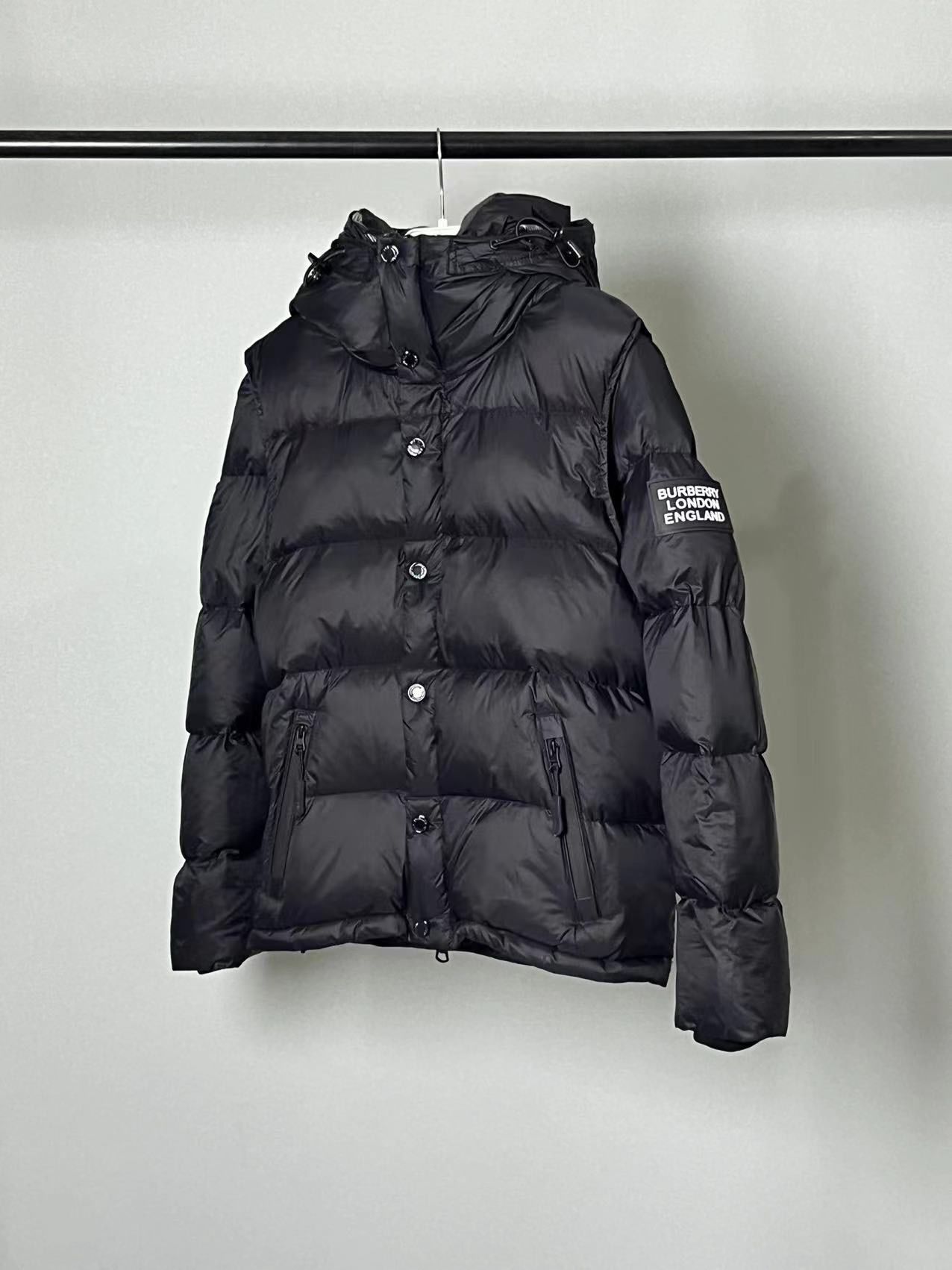 Burberry Coat-001