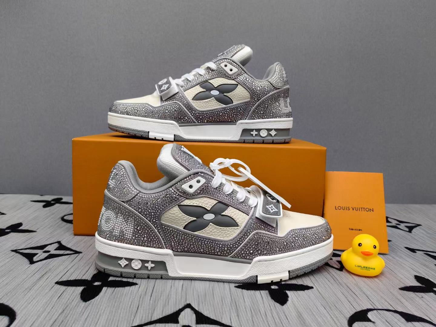 LV Shoes(AAA)-1270