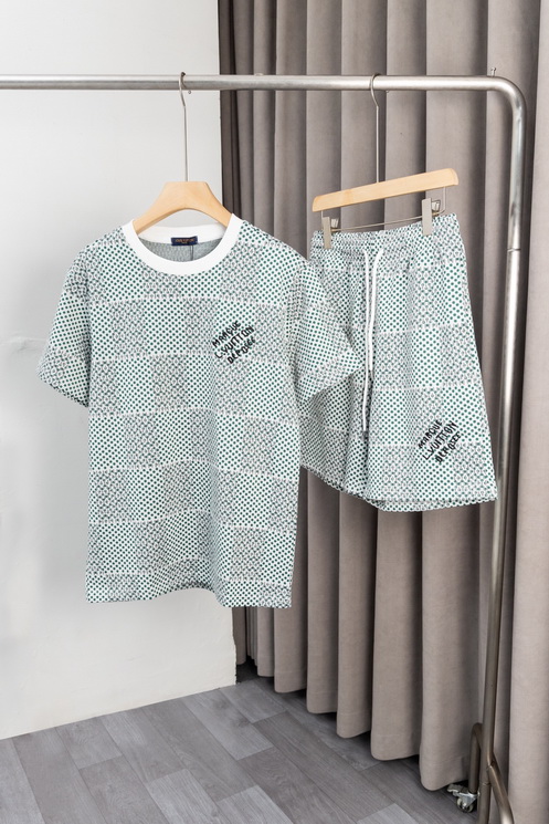 LV Suits-124