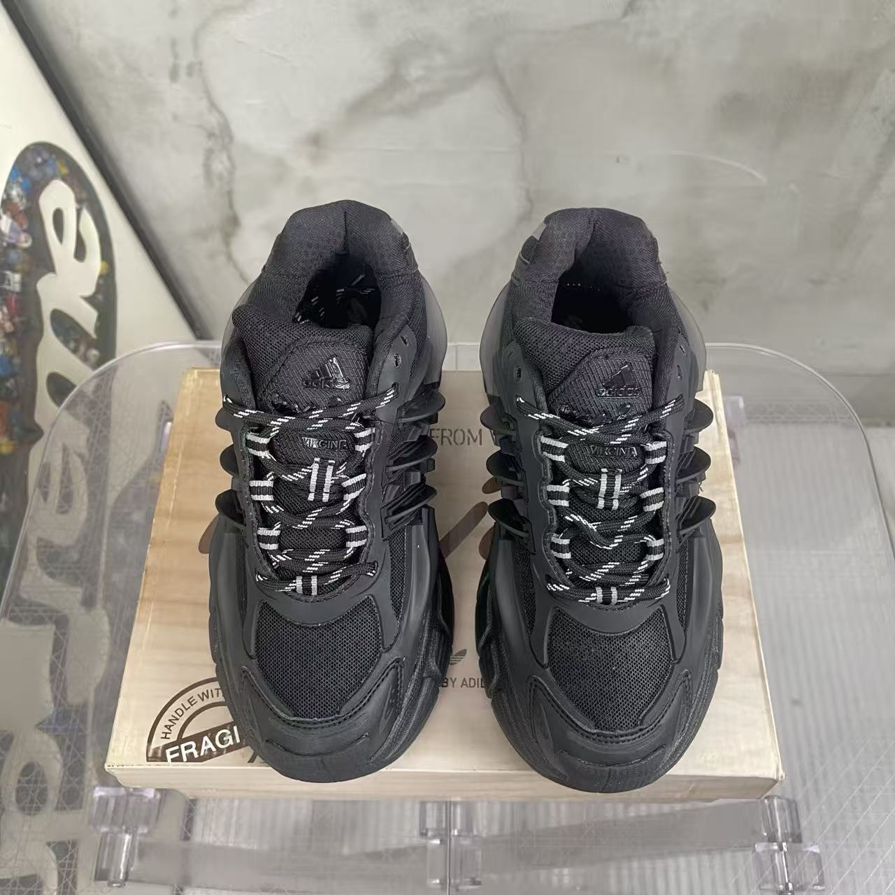 Pharrell Williams x adidas Adistar Jellyfish-009