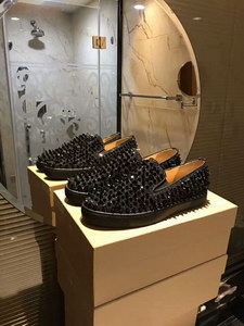 CL Men Shoes-255