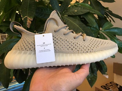 Authentic Adidas Yeezy 350 Boost V2-023
